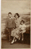 Annie Whiting formally Wheeldon with sons Joe Wheeldon and Gladwyn Whiting